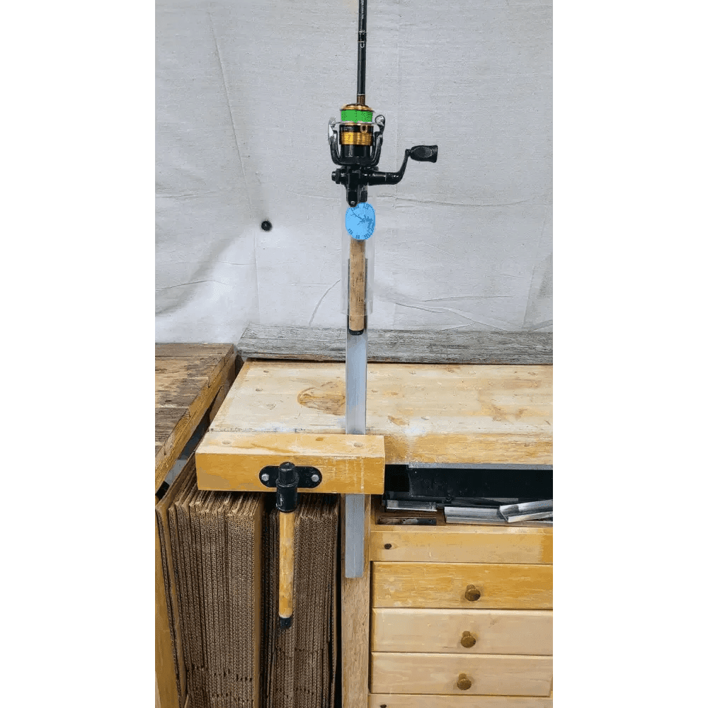 Fishing Rod Holder for Beach or Bank! - What the Fish Fishing Gear