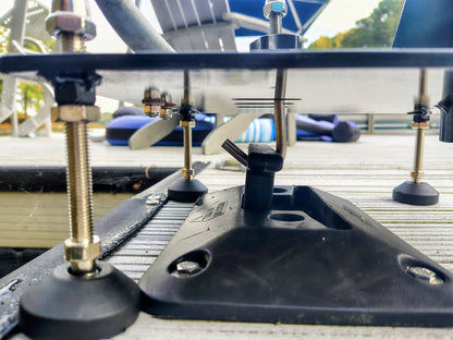 Cleat mounted umbrella and flag pole holder for docks and pier cleats
