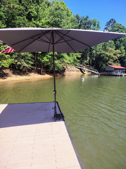 Cleat mounted umbrella and flag pole holder for docks and piers